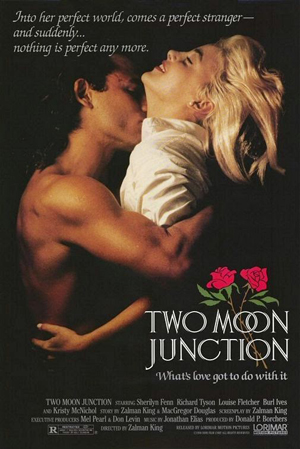 Two Moon Junction Erotik Film İzle