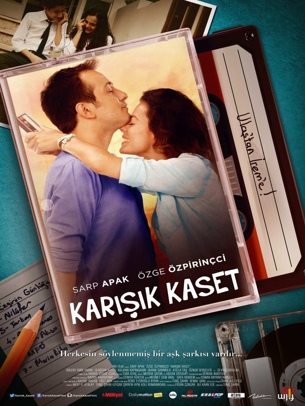 Karışık Kaset Yerli Film İzle